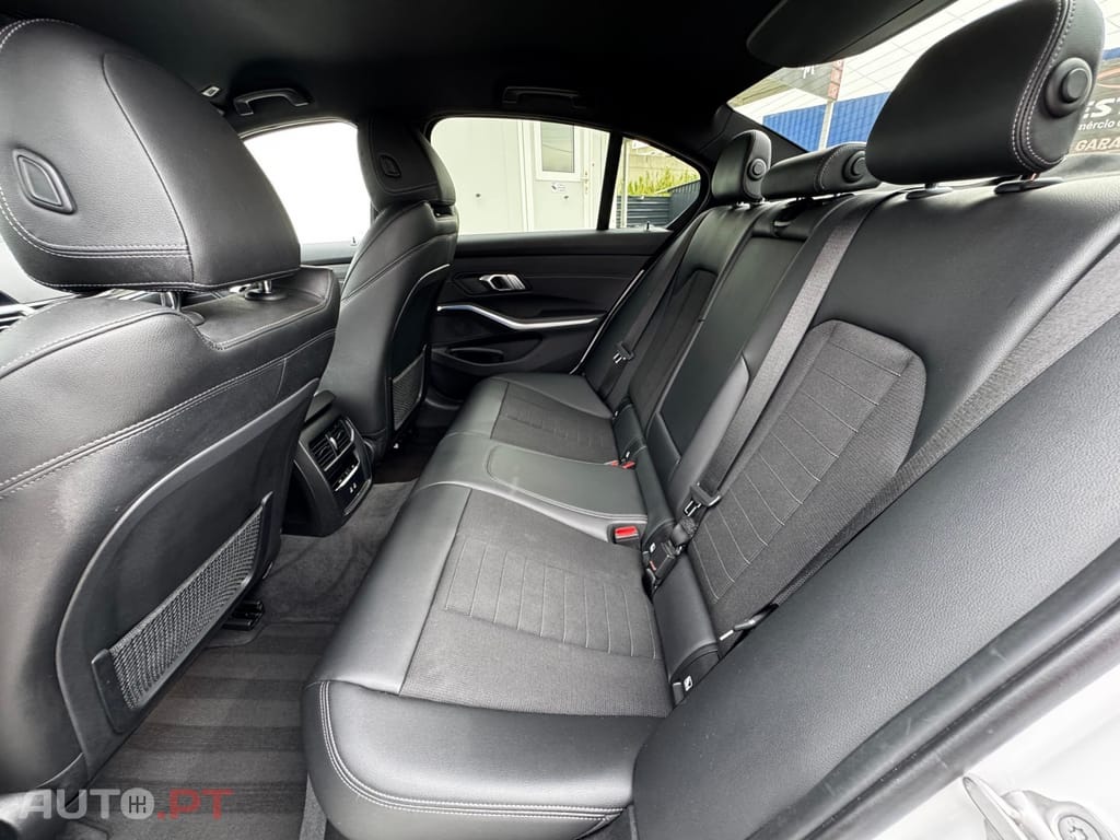 BMW 320 e Auto