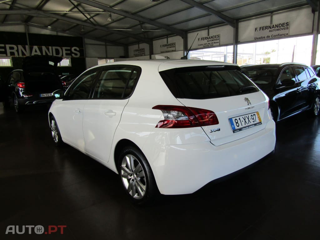 Peugeot 308 1.5 BlueHDi Business Line