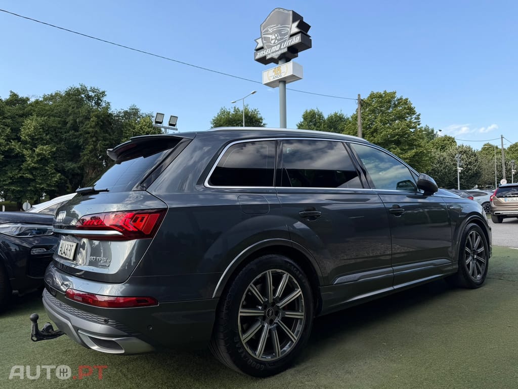 Audi Q7 60 TFSIe quattro S line Tiptronic
