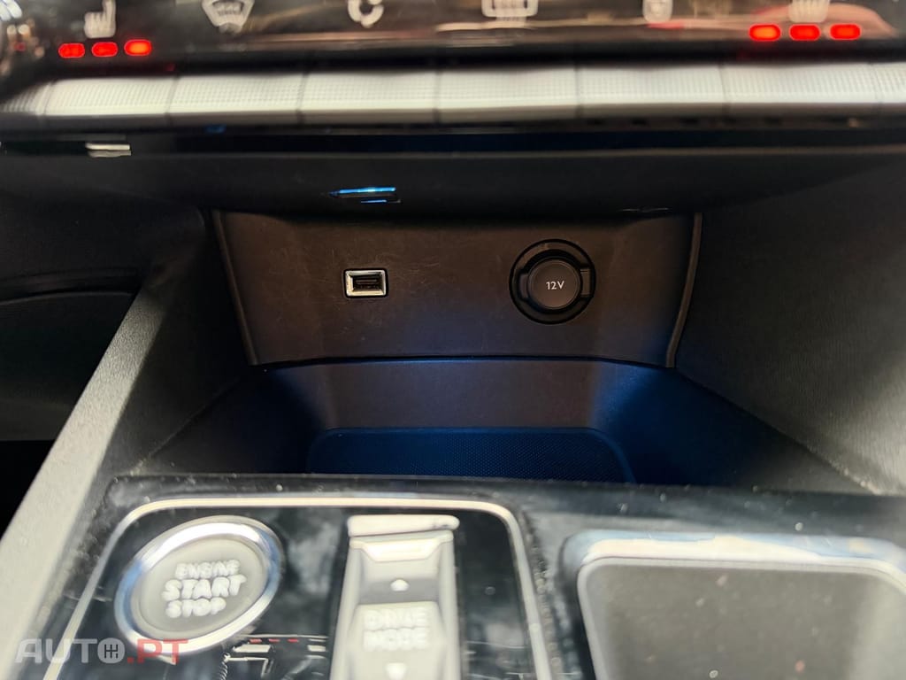 Peugeot 3008 1.2 Puretech EAT8 