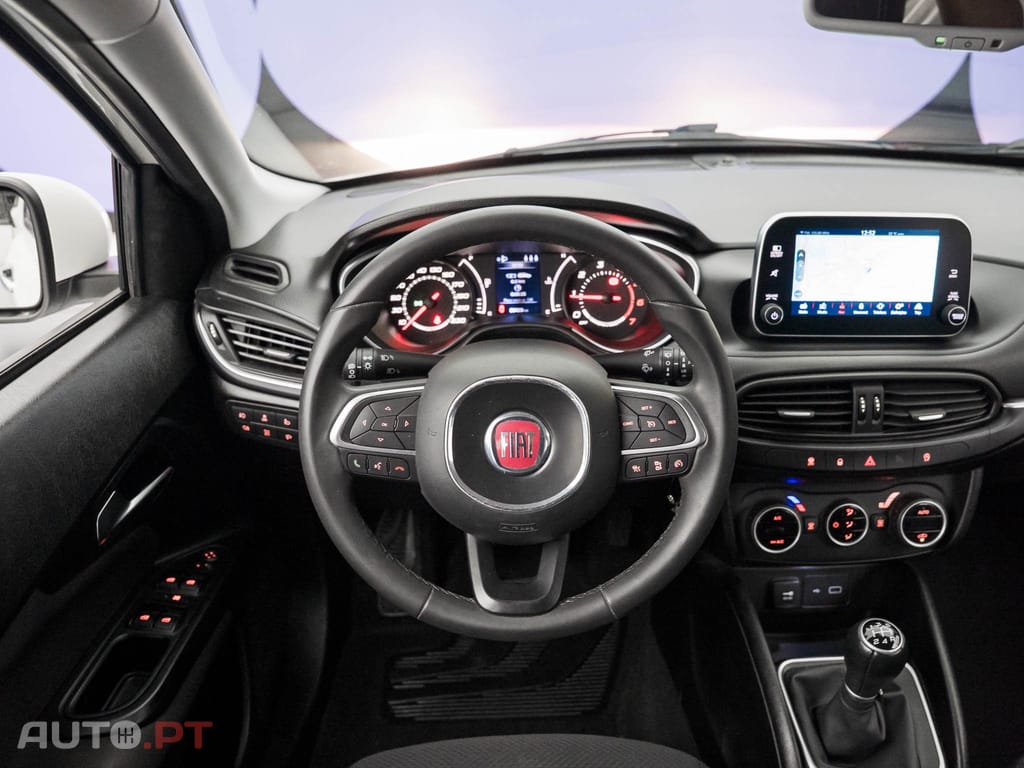 Fiat Tipo 1.3 M-Jet Lounge