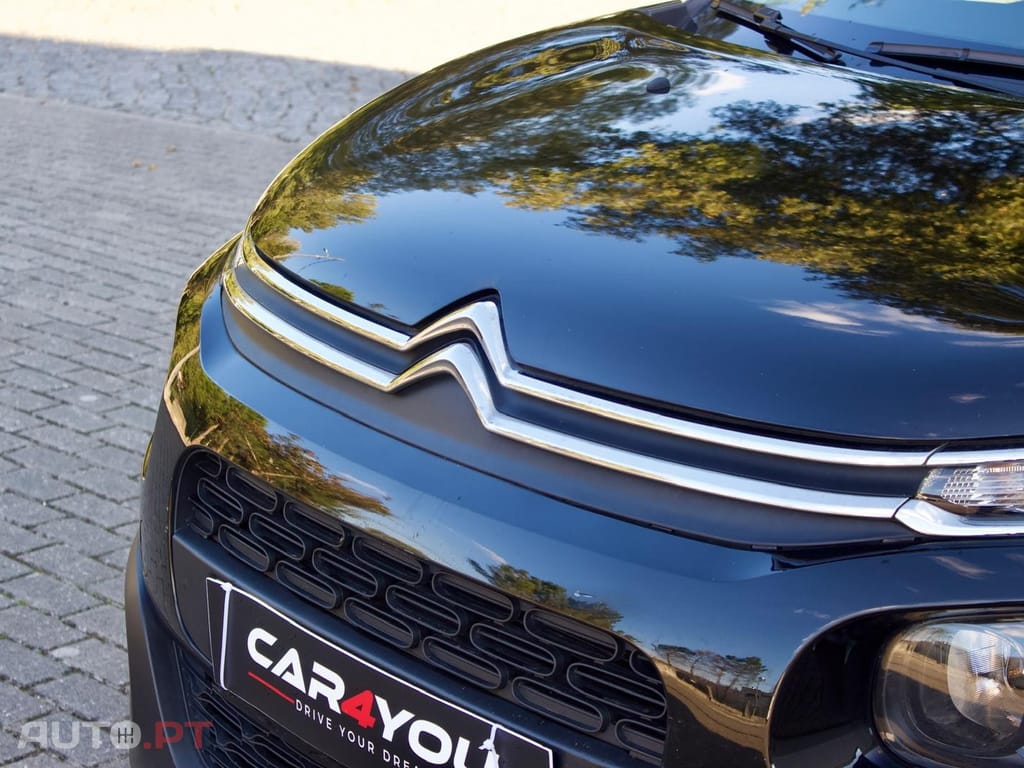 Citroen C3 1.2 PureTech Shine EAT6