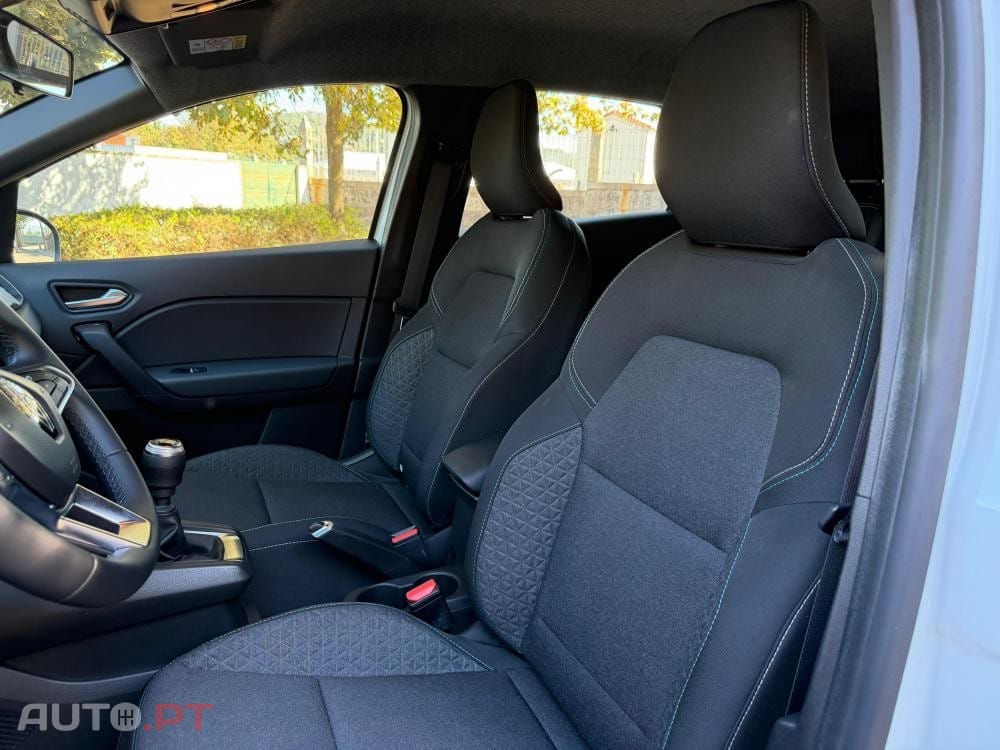 Renault Captur 1.0 TCe Techno Bi-Fuel