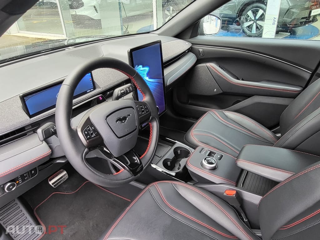Ford Mustang Mach-E Premium