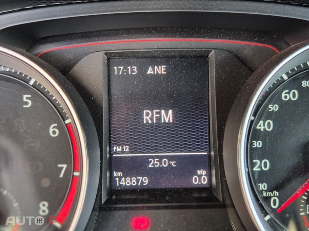 Volkswagen Golf 2.0 TSI GTI