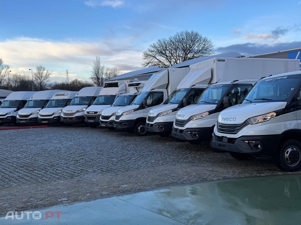 Iveco Daily MOTOR 3.0  CABINE DUPLA