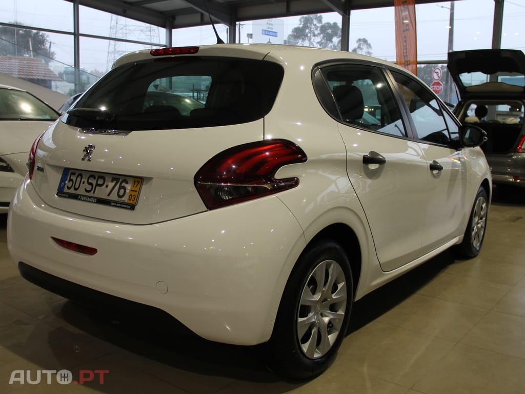Peugeot 208 1.6 BlueHDi