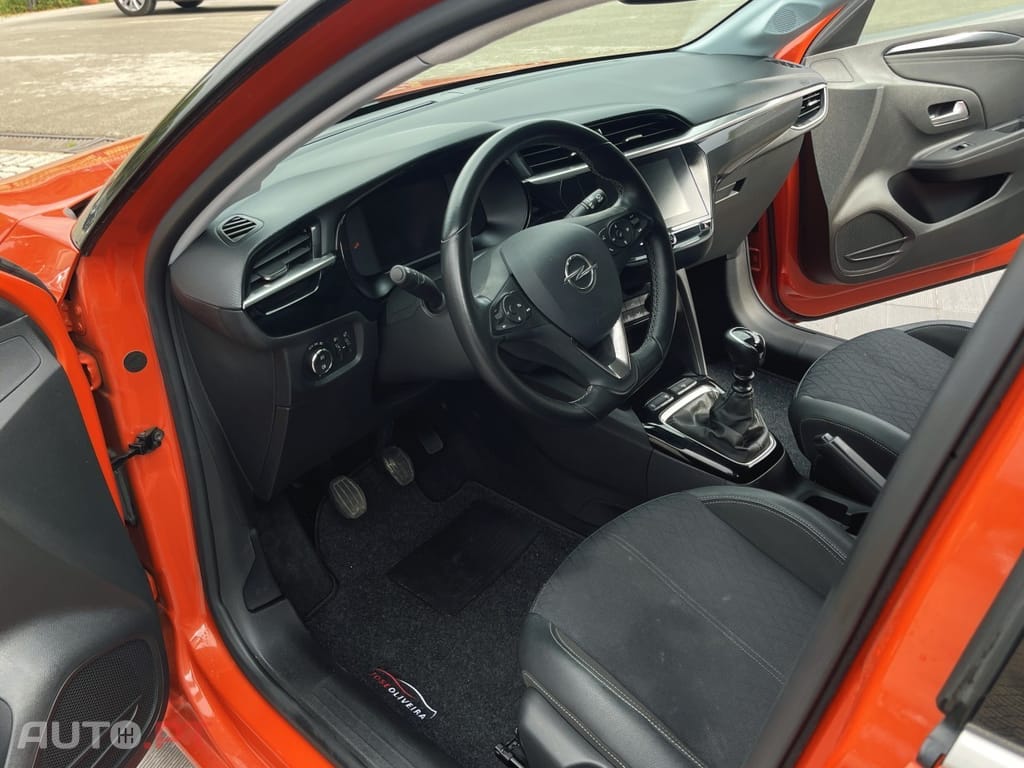 Opel Corsa 1.2 T Elegance