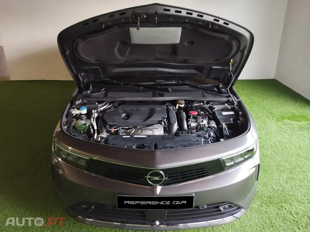 Opel Astra 1.6 T PHEV Elegance