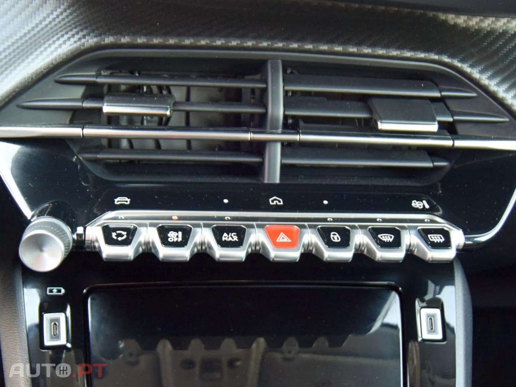 Peugeot 208 1.2 Hybrid Allure e-DCS6