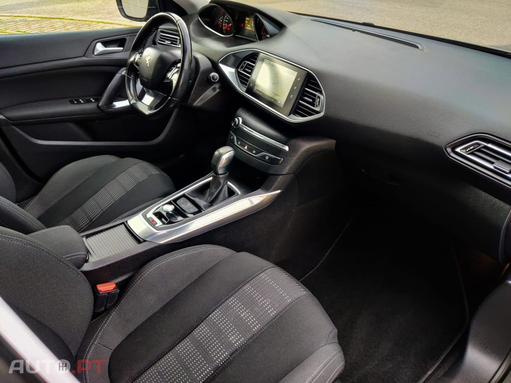 Peugeot 308 SW 1.6 BlueHDi Allure J17 EAT6