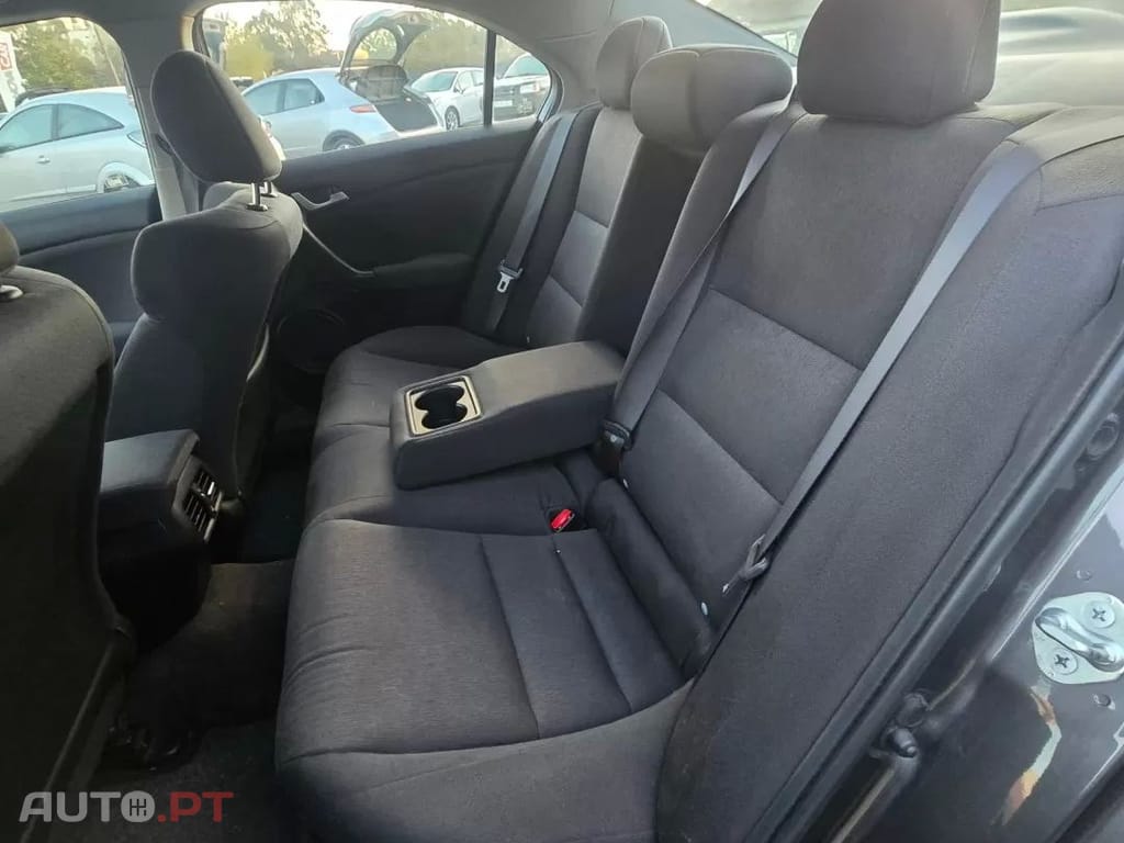 Honda Accord 2.2 i-DTEC Executive Advance E.Limitada