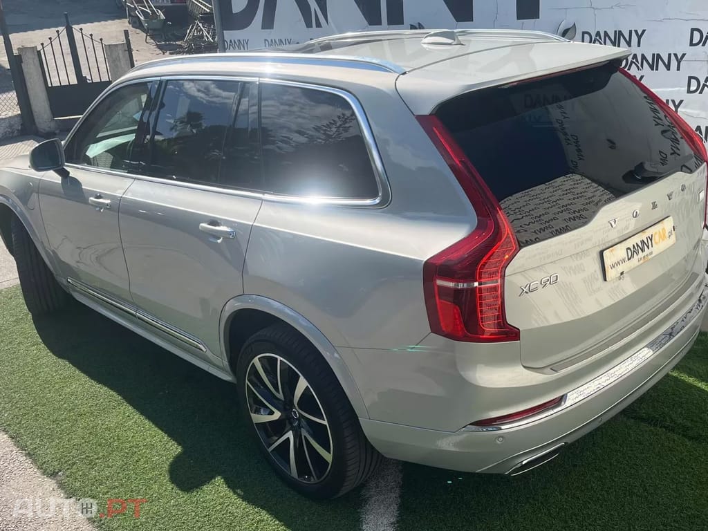 Volvo XC90 2.0 T8 PHEV Inscription Expression AWD