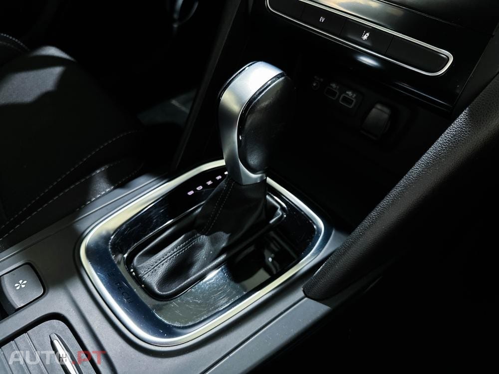 Renault Mégane E-Tech Plug-in Hybrid Business