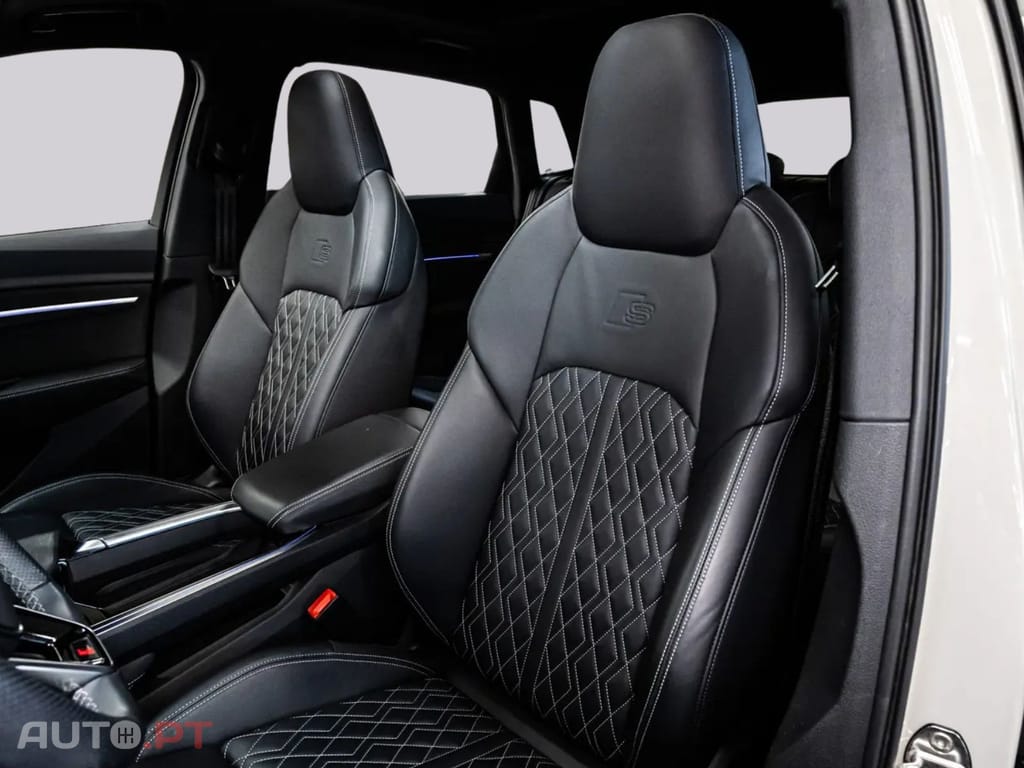 Audi E-Tron I.V.A DEDUTÍVEL S BLACK 22Z.