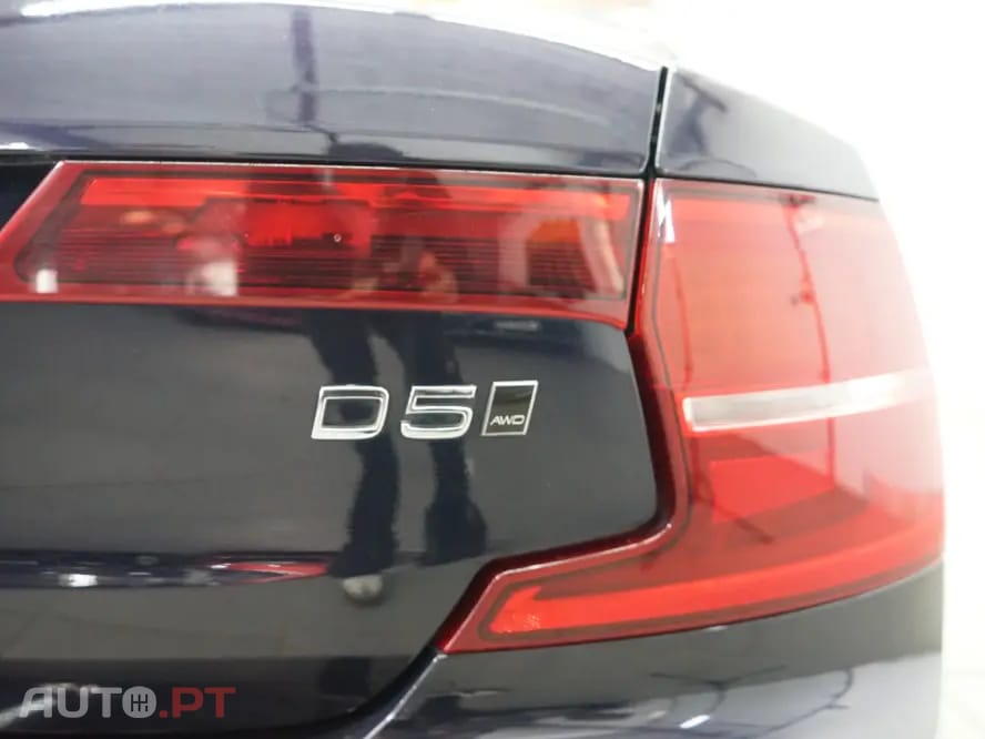 Volvo S90 2.0 D5 Momentum AWD Geartronic