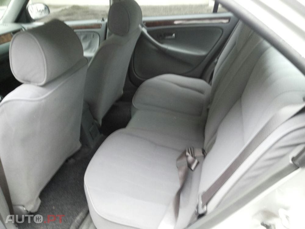 Rover 400 Gasolina