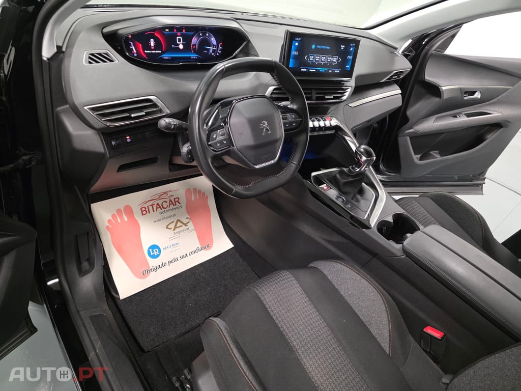 Peugeot 3008 1.5 BlueHDi Style