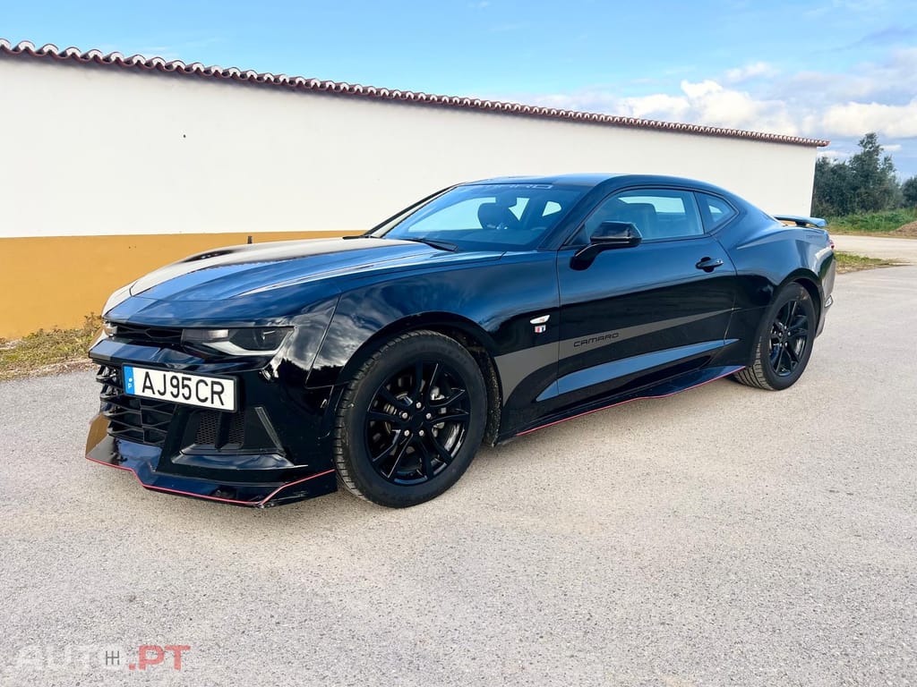 Chevrolet Camaro Coupe