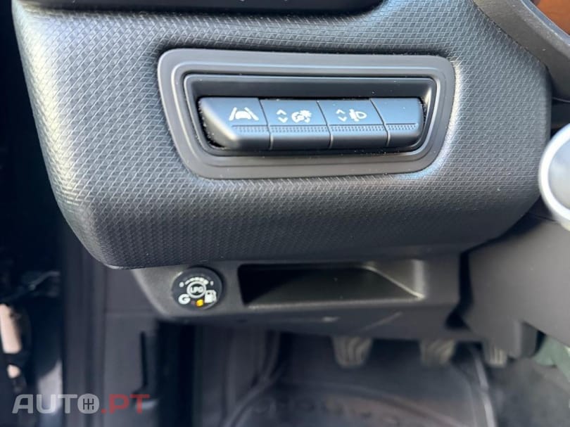 Renault Clio 1.0 TCe Intens Bi-Fuel