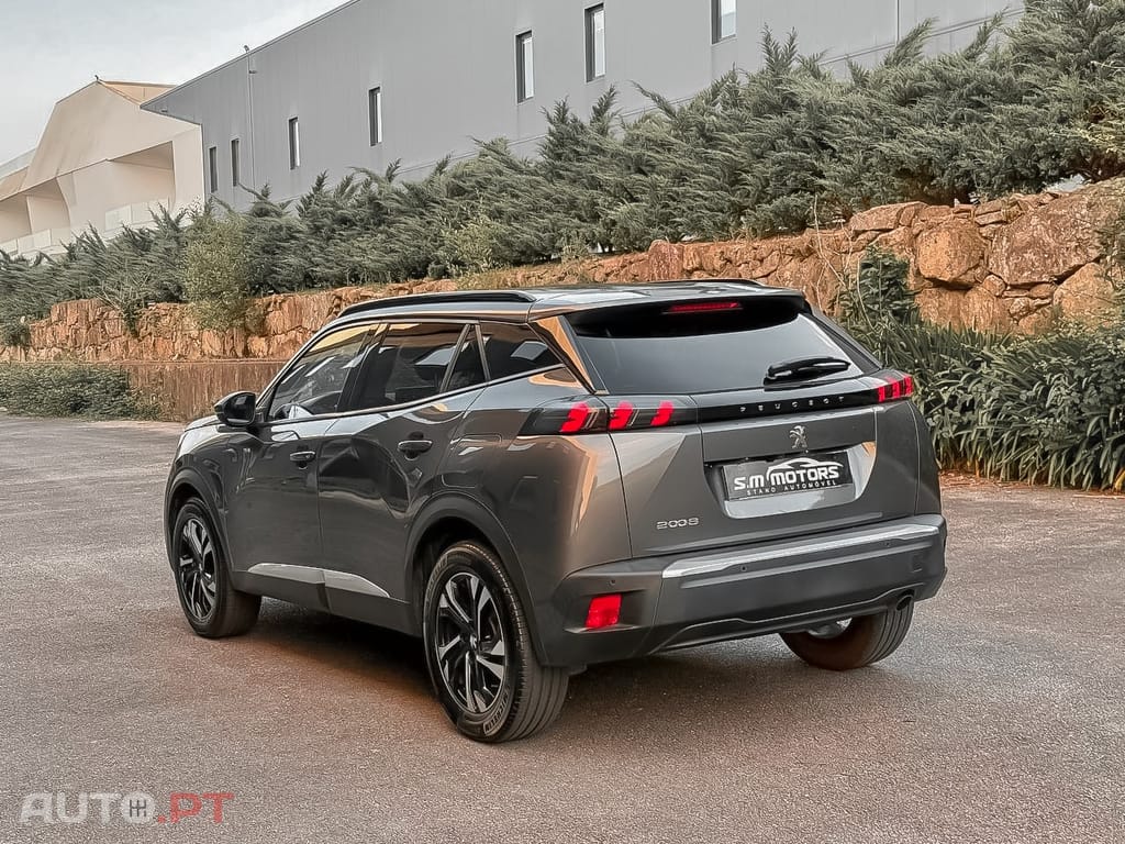 Peugeot 2008 PureTech 100 Allure