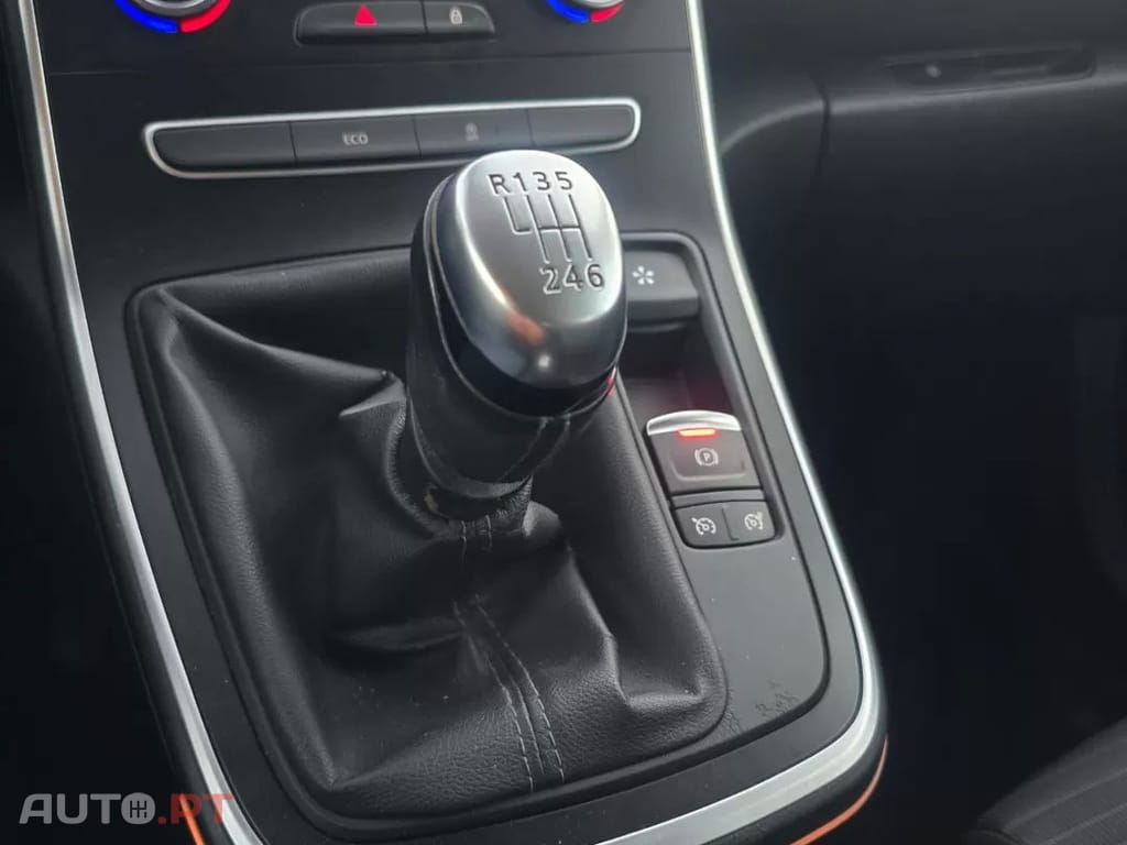 Renault Grand Scénic 1.6 dCi Intens SS
