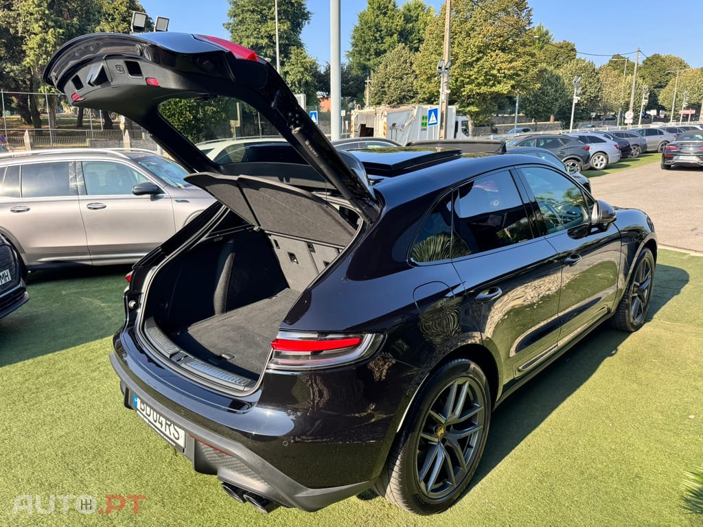 Porsche Macan T