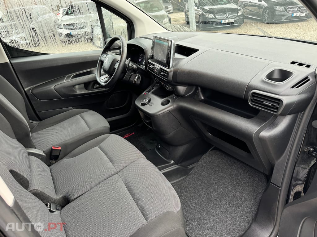 Citroen Berlingo 1.5BlueHDI AUTOMÁTICA 3LUG Full Extras