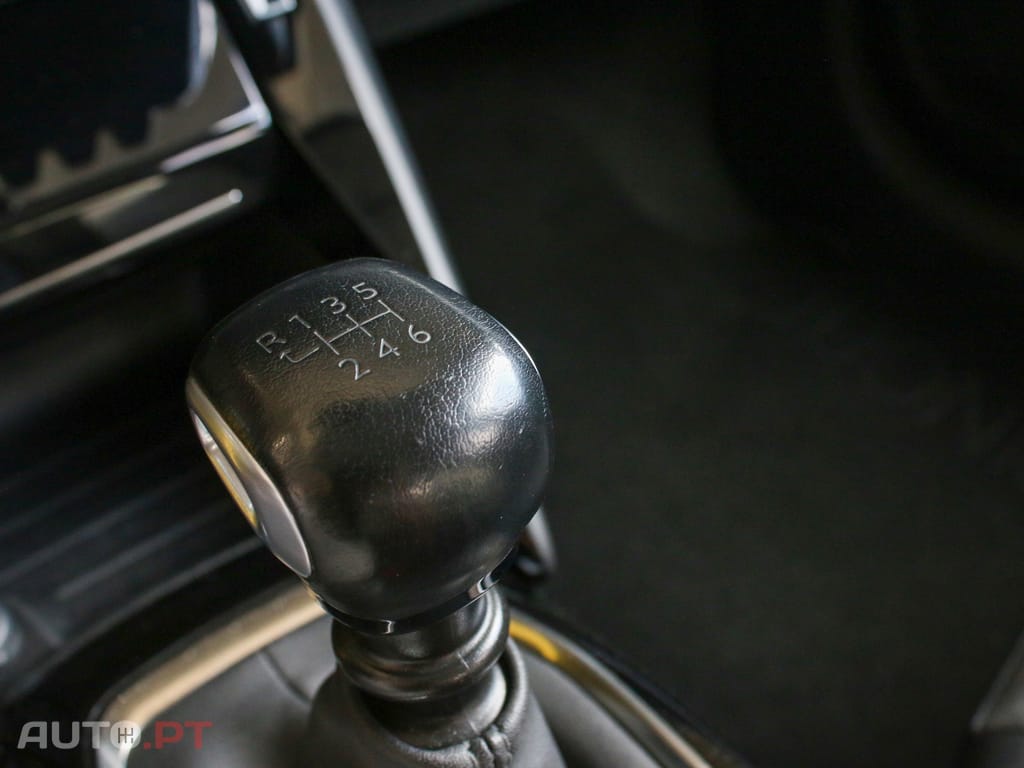 Peugeot 208 1.2 PureTech Allure