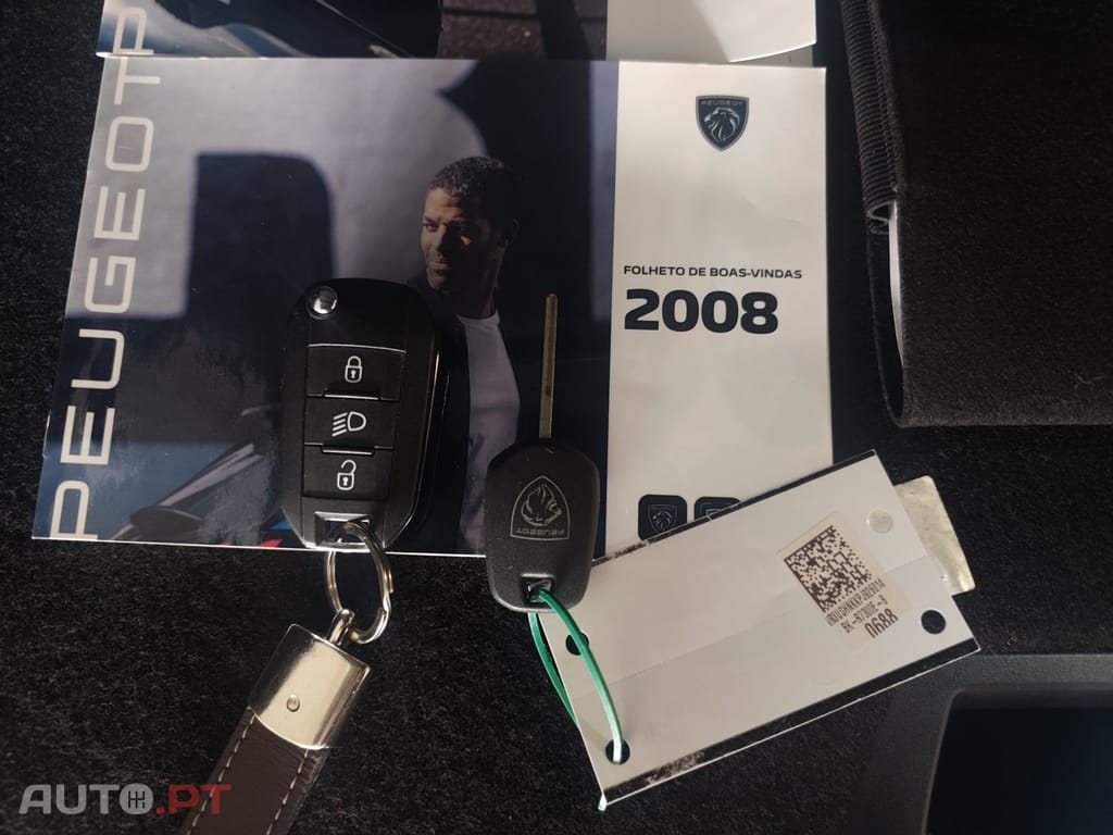 Peugeot 2008 1.2 PureTech Allure Pack