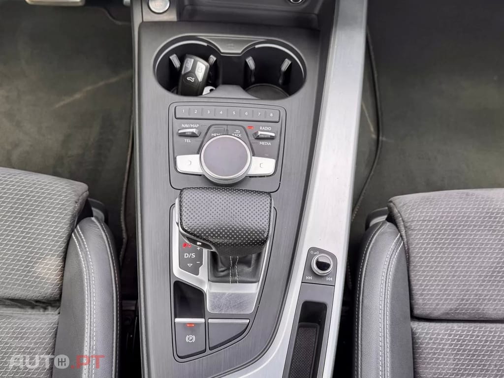 Audi A4 2.0 TDI S-line S tronic