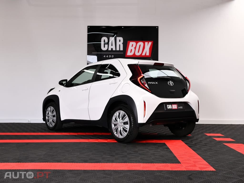 Toyota Aygo X 1.0 Play CVT
