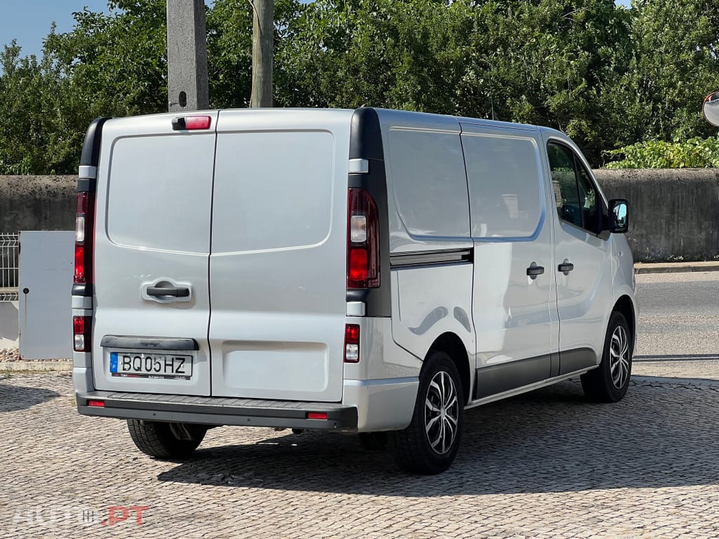 Opel Vivaro 1.6 CDTi L1H1 2.7T