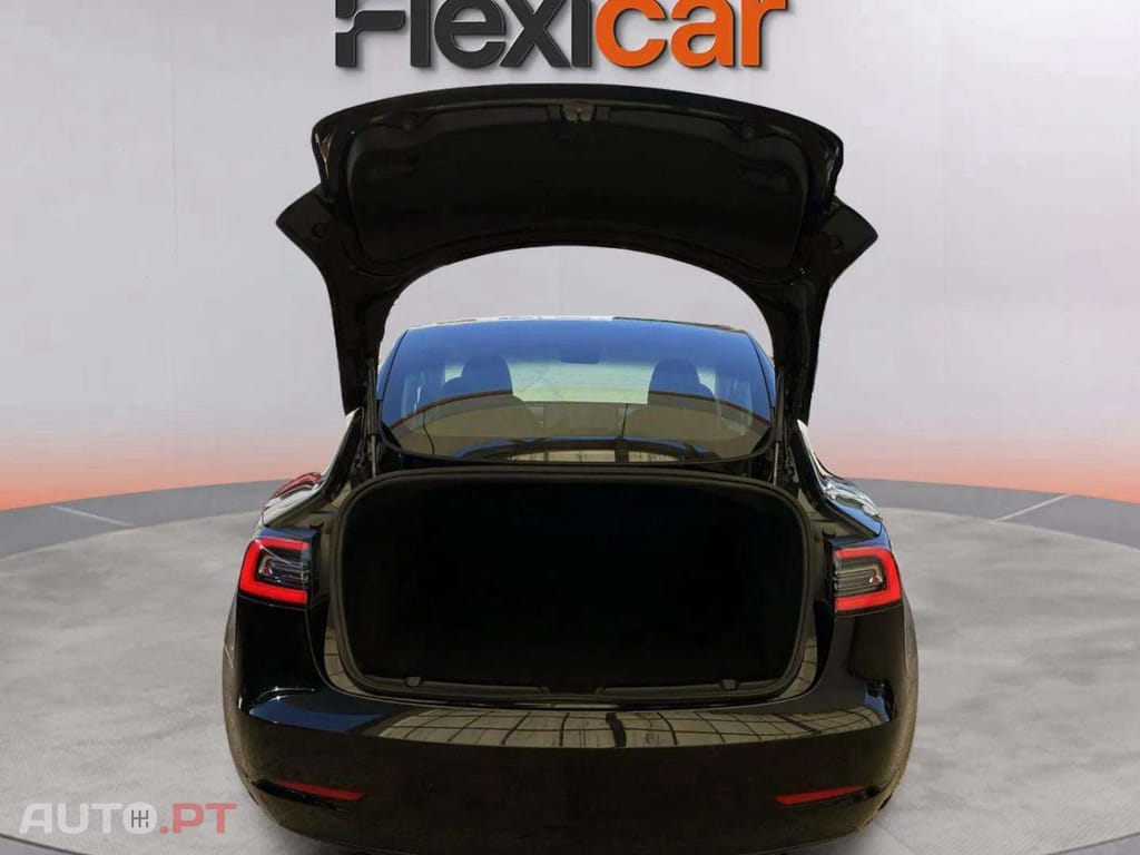 Tesla Model 3 Long-Range Dual Motor AWD