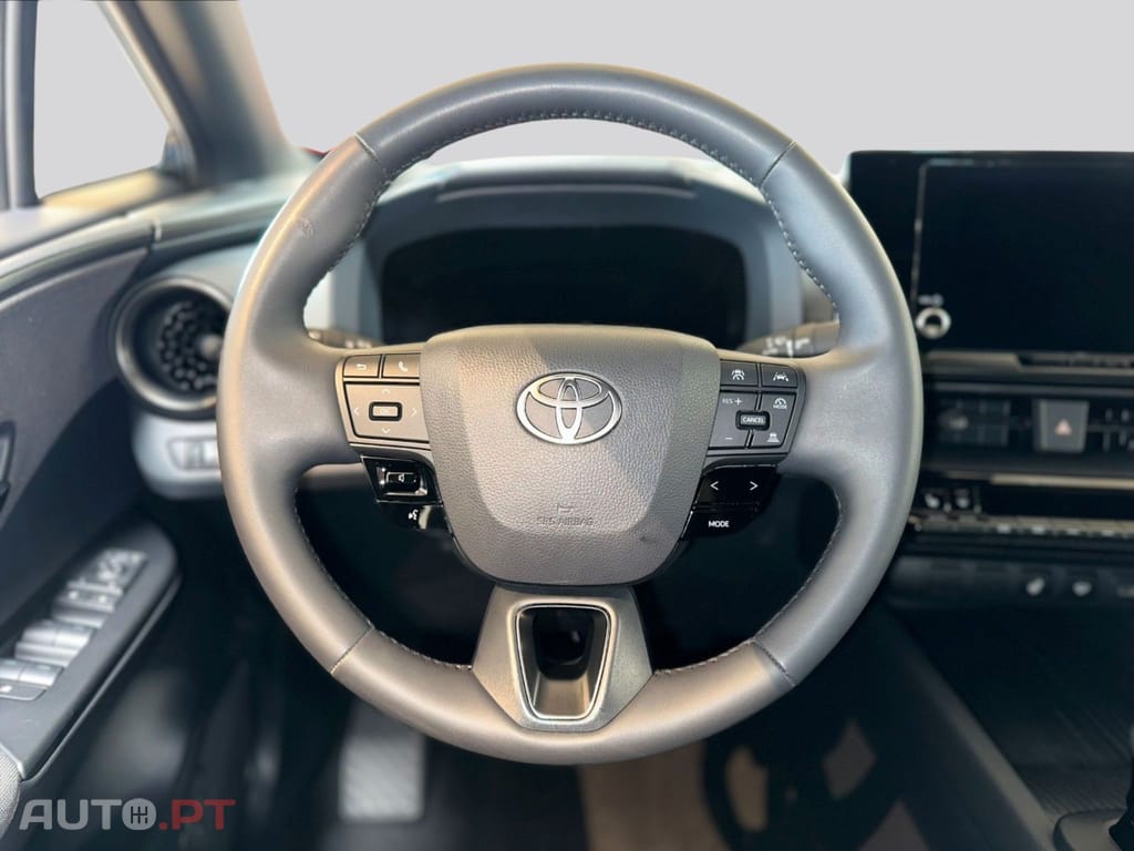 Toyota C-HR Hybrid Business I.V.A DEDUTIVEL 