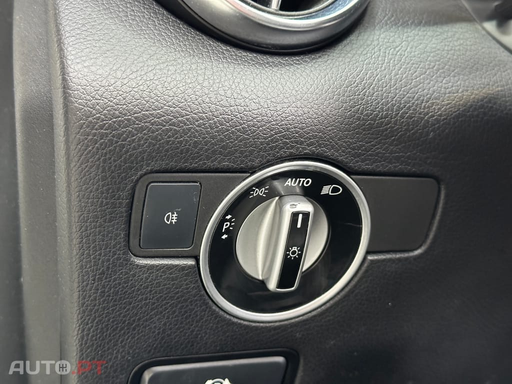 Mercedes-Benz SLK 250 BlueEFFICIENCY 7G-TRONIC Edition 1