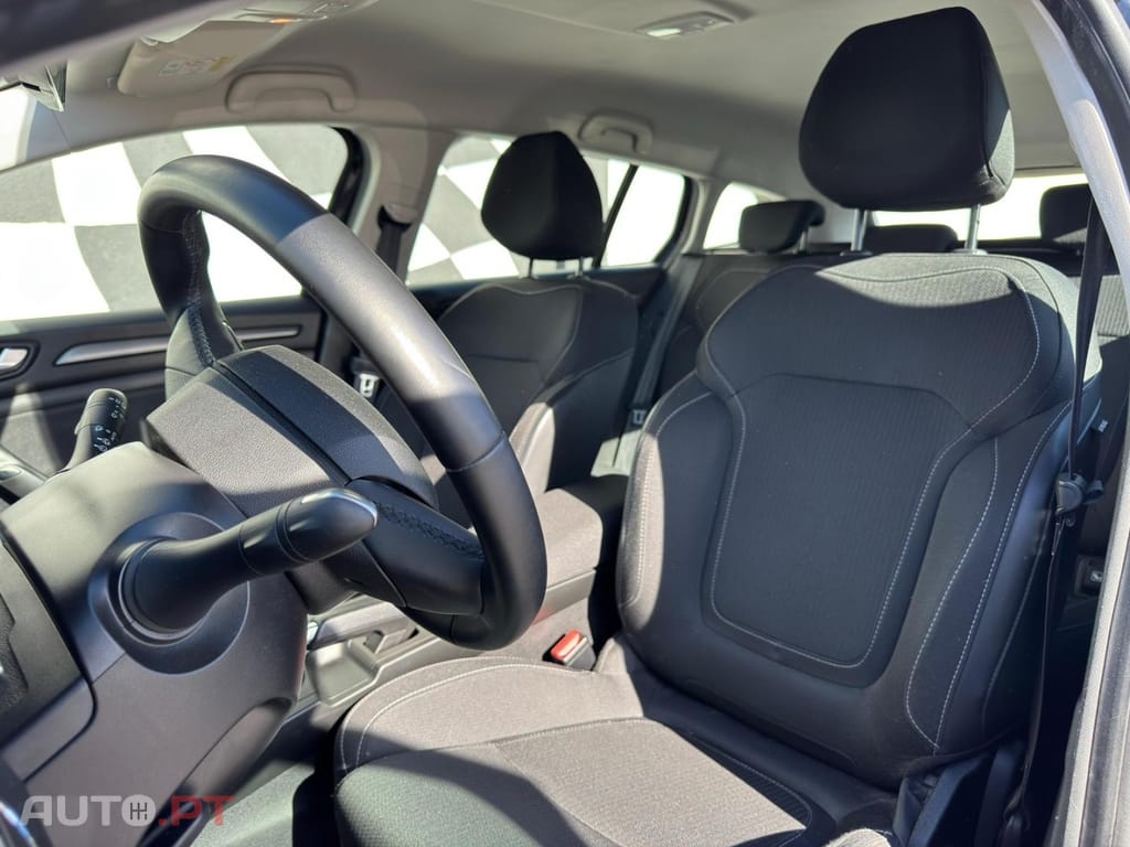 Renault Mégane Sport Tourer BLUE dCi 115 EDC BUSINESS EDITION