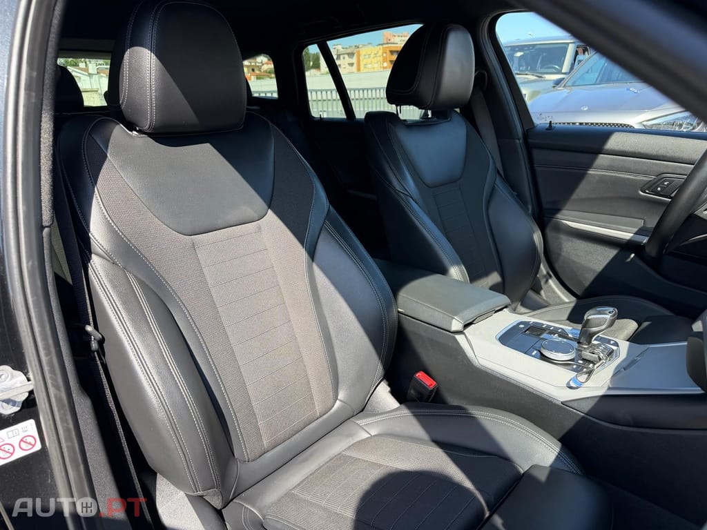 BMW 320 e Line Sport Auto