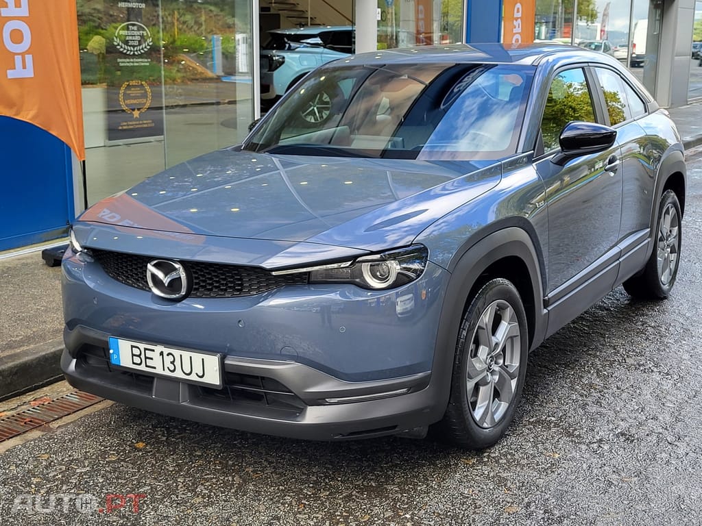 Mazda MX-30 e-Skyactiv Advantage+Modern Confidence