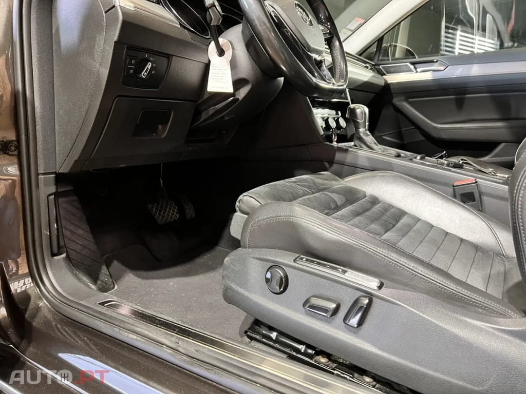 Volkswagen Passat 2.0 BiTDI 240cv DSG | Nacional | Full Extras | 2015