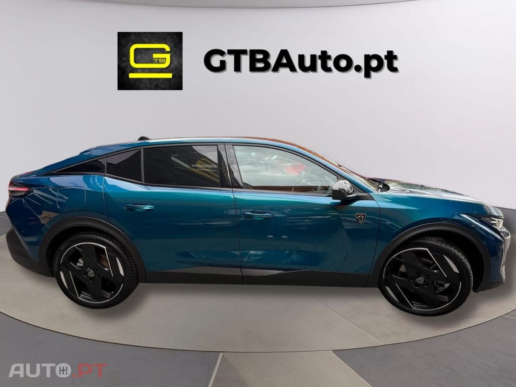 Peugeot 408 PHEV 180 e-EAT8 GT I.V.A DEDUTIVEL 