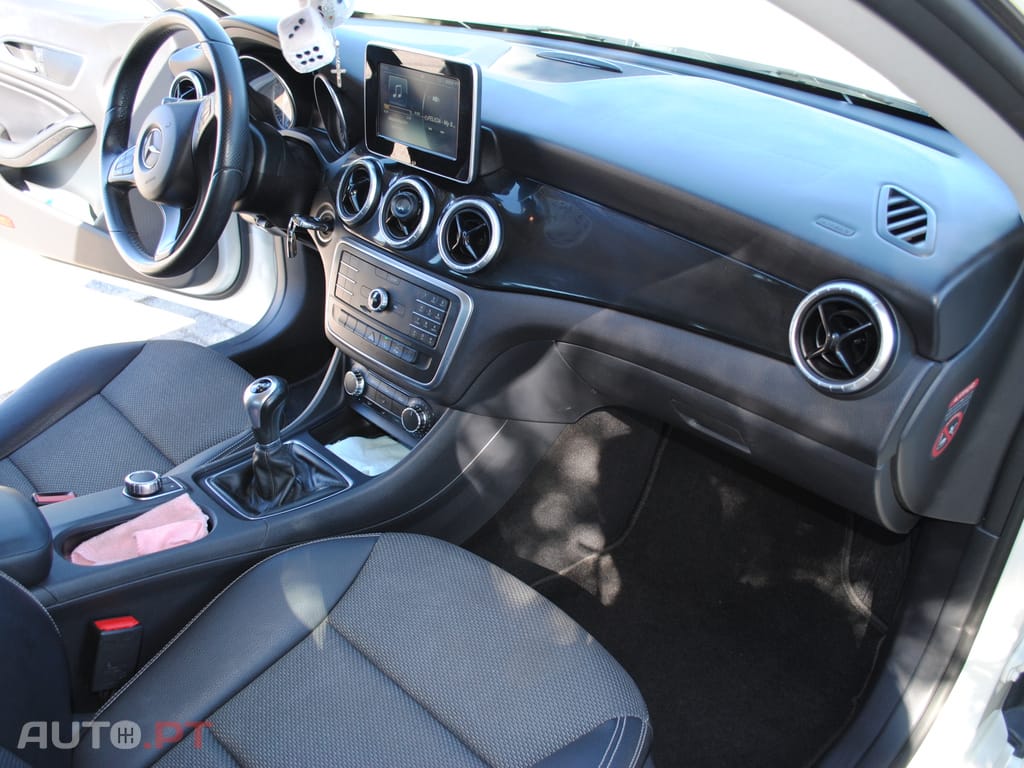 Mercedes-Benz CLA 200 2.2 Cdi 136cv