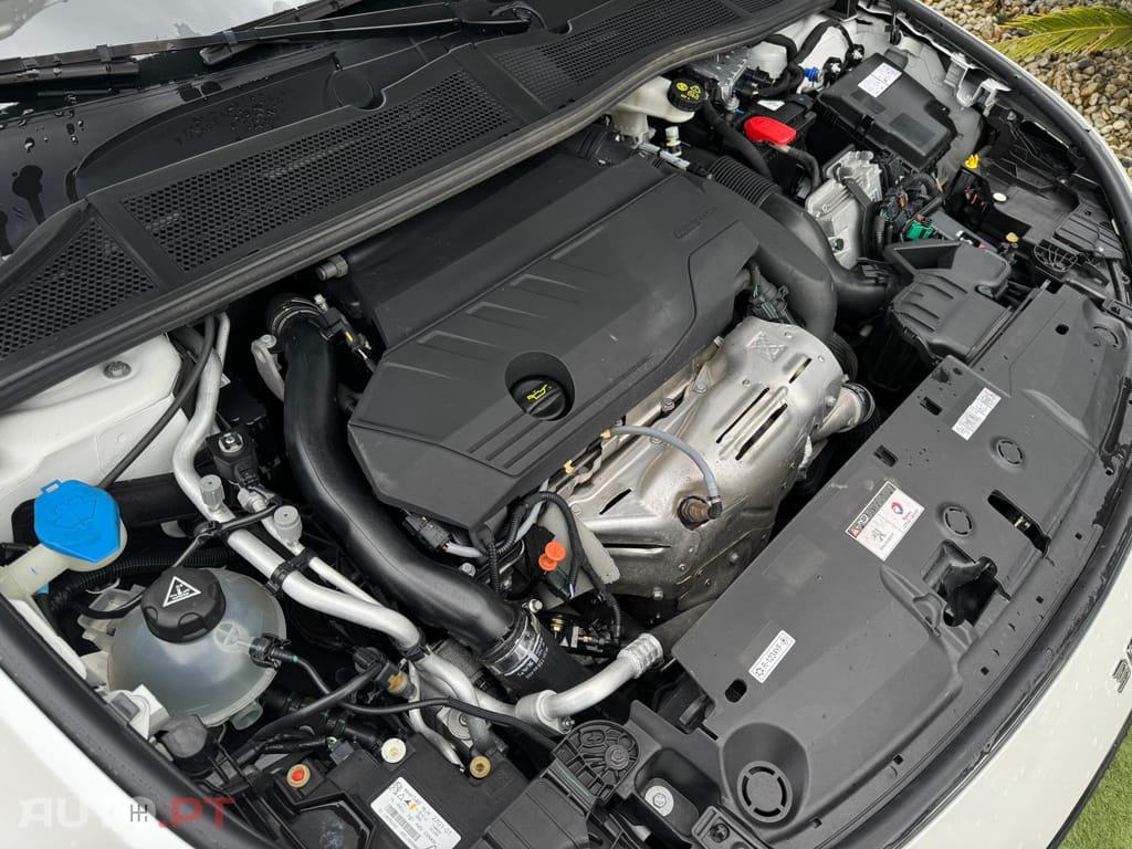 Peugeot 308 1.6 Hybrid GT e-EAT8