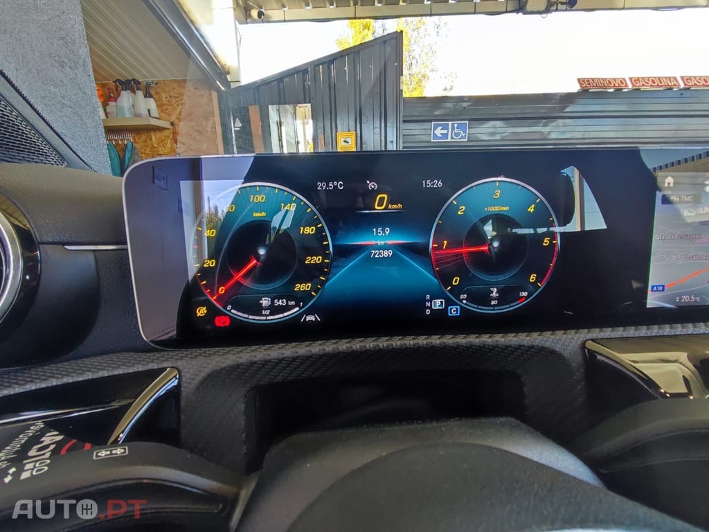 Mercedes-Benz CLA 180 d Shooting Brake 7G-DCT