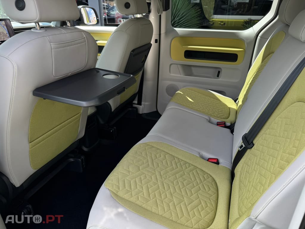 Volkswagen Id. Buzz Pro