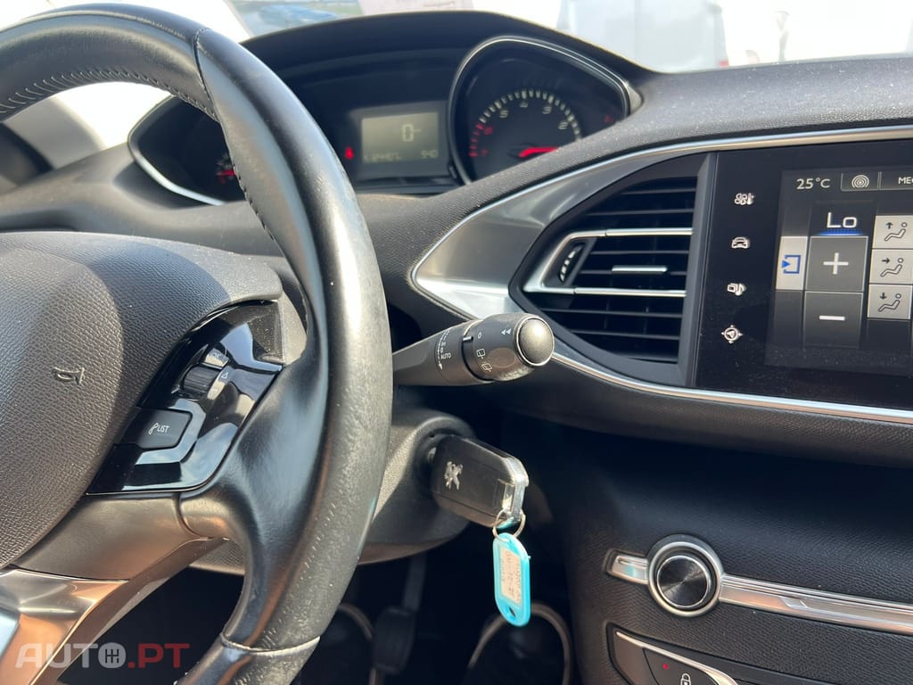 Peugeot 308 1.2 PureTech Active