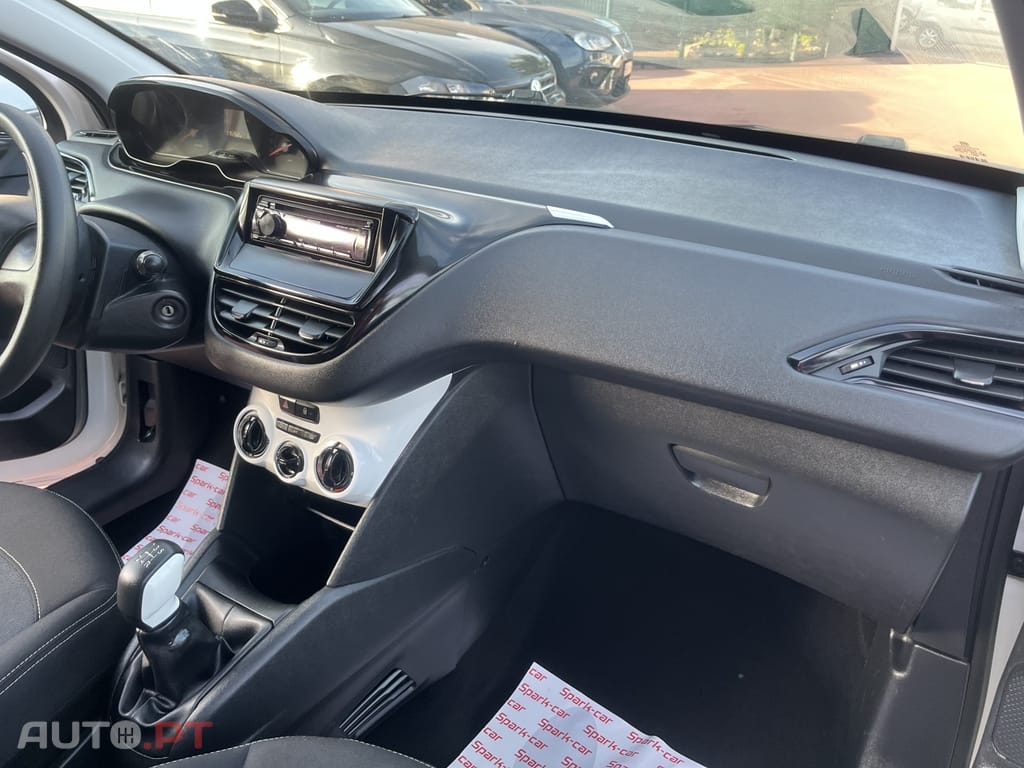 Peugeot 208 1.0 VTi Access