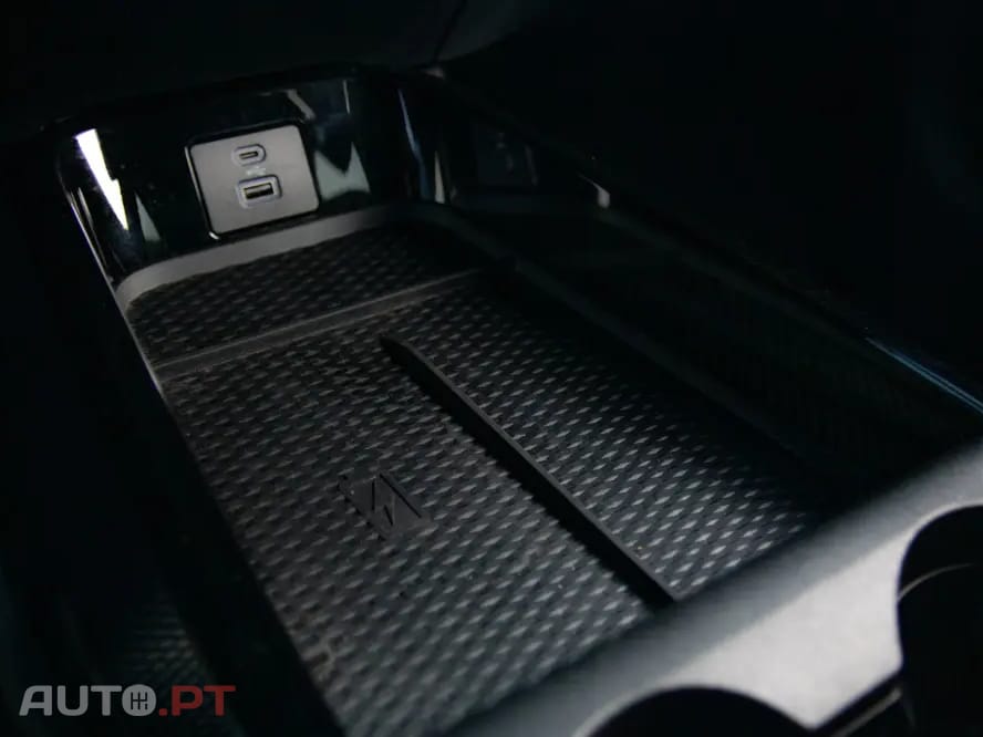 Ford Mustang Mach-E Standard