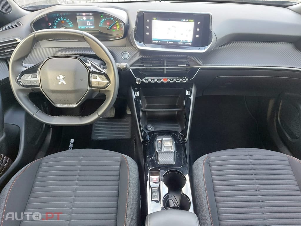 Peugeot E-2008 50 kWh Active Pack