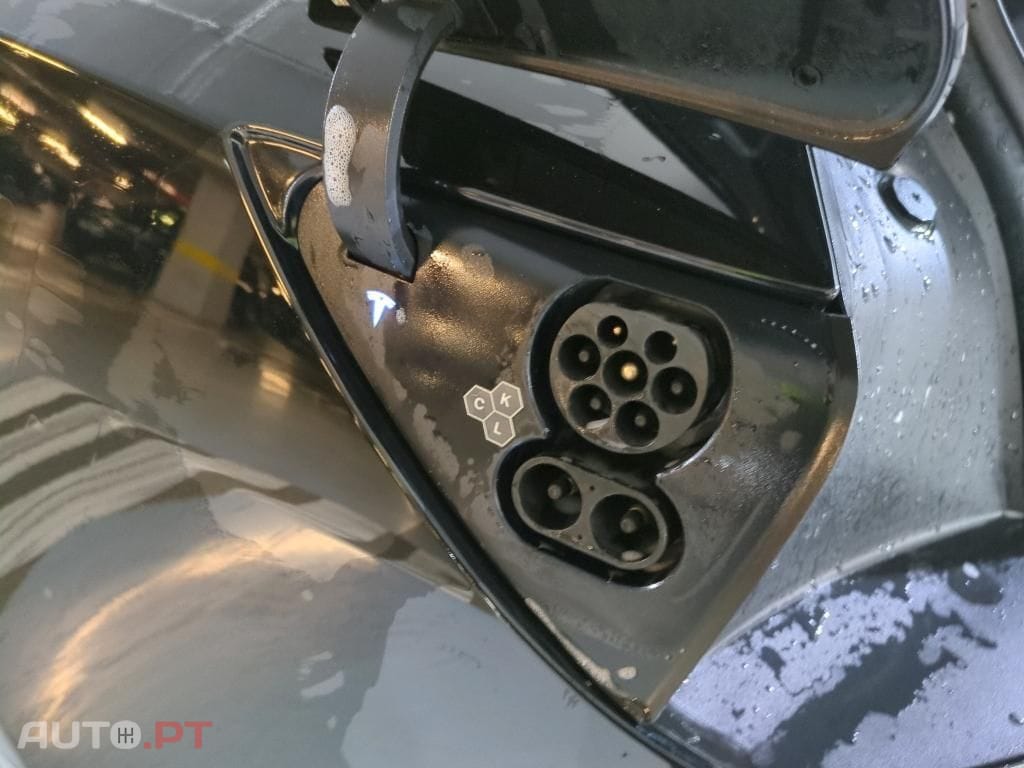 Tesla Model 3 Long Range Tração Integral